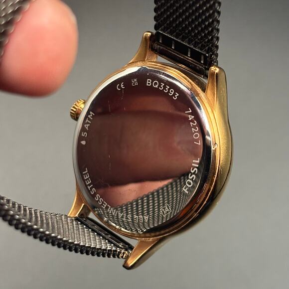 Fossil Laney BQ3393 Womens 34mm Mother of Pearl Smoke Mesh Watch NIB - Picture 4 of 16